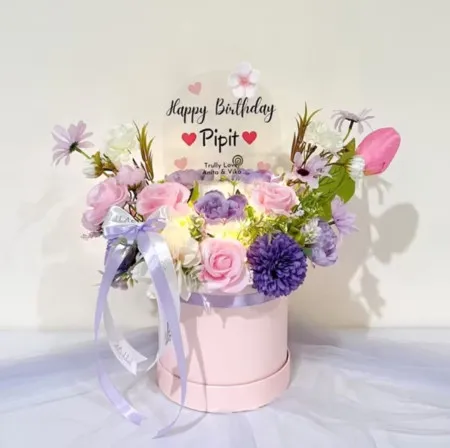 Bloom Box Akrilik Ucapan Ulang Tahun Bondowoso
